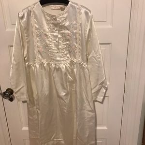 Delicates Long Cotton Nightgown Lingerie Shimmer Shiny Bridal Flowers Size Small